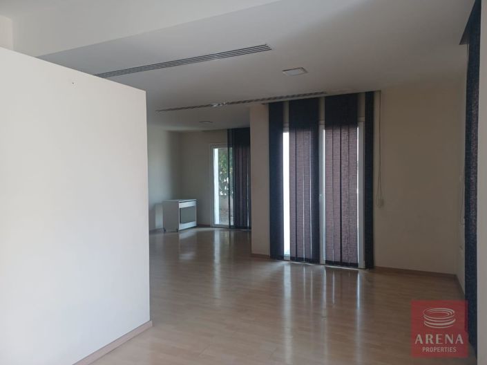 Image No.9-4 Bed Villa for sale