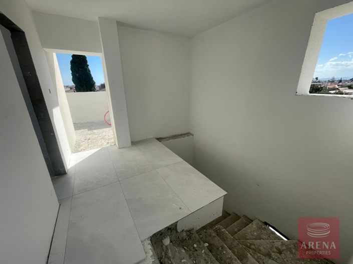 Image No.11-Villa de 4 chambres à vendre à Larnaca