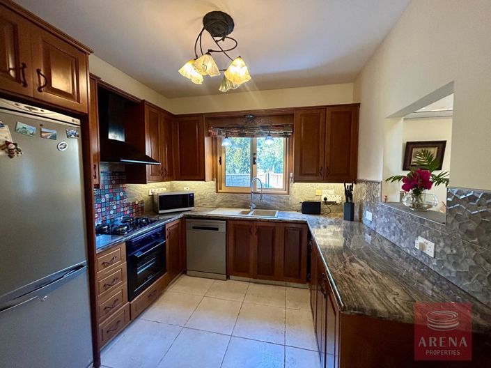 Image No.14-Villa de 4 chambres à vendre à Larnaca