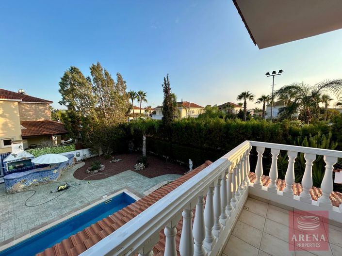 Image No.20-Villa de 4 chambres à vendre à Larnaca