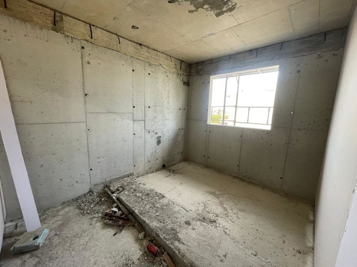 Image No.15-2 Bed Apartment for sale