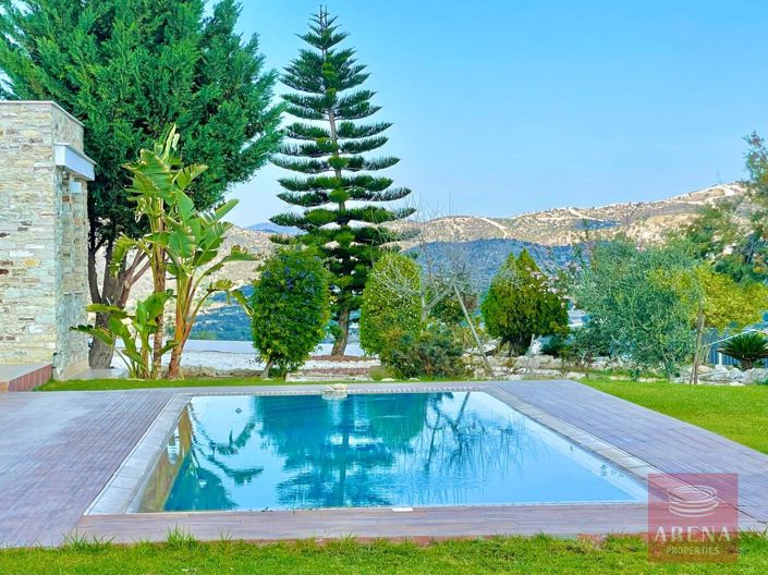 Image No.11-Bungalow de 4 chambres à vendre à Larnaca