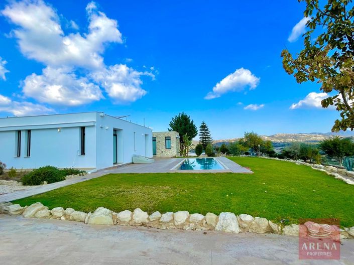 Image No.3-Bungalow de 4 chambres à vendre à Larnaca