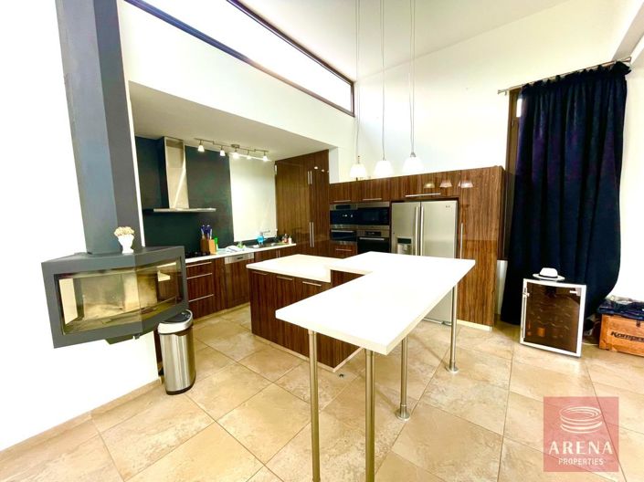 Image No.31-Bungalow de 4 chambres à vendre à Larnaca