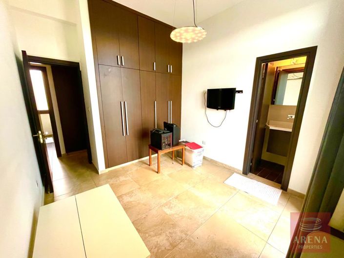 Image No.38-Bungalow de 4 chambres à vendre à Larnaca