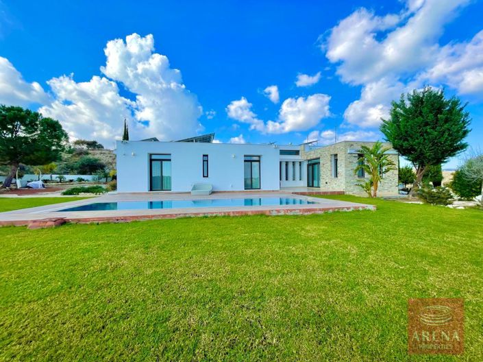 Image No.5-Bungalow de 4 chambres à vendre à Larnaca