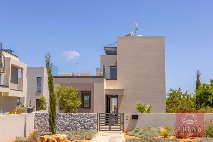 Image No.7-3 Bed Villa for sale