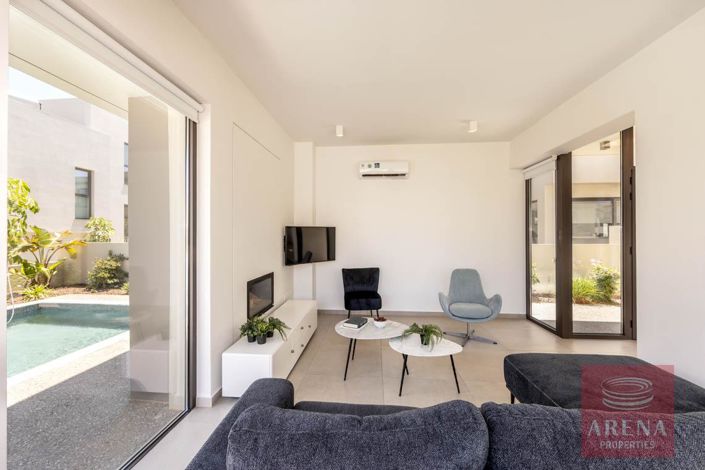 Image No.11-3 Bed Villa for sale