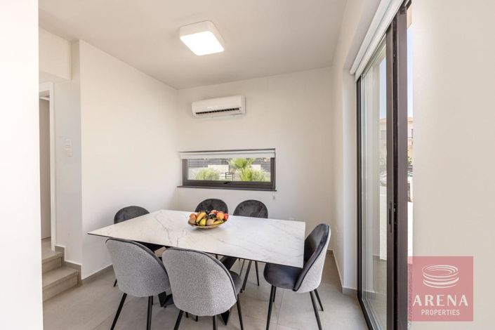 Image No.15-3 Bed Villa for sale