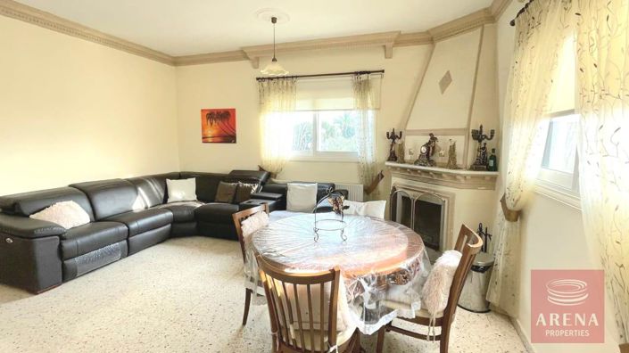 Image No.16-Villa de 5 chambres à vendre à Larnaca