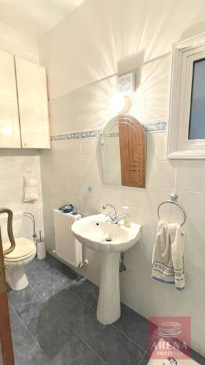 Image No.24-Villa de 5 chambres à vendre à Larnaca