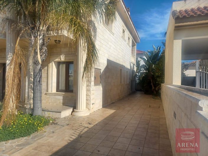 Image No.5-Villa de 3 chambres à vendre à Famagusta