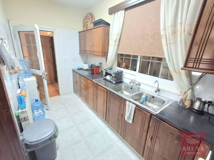 Image No.11-5 Bed Villa for sale