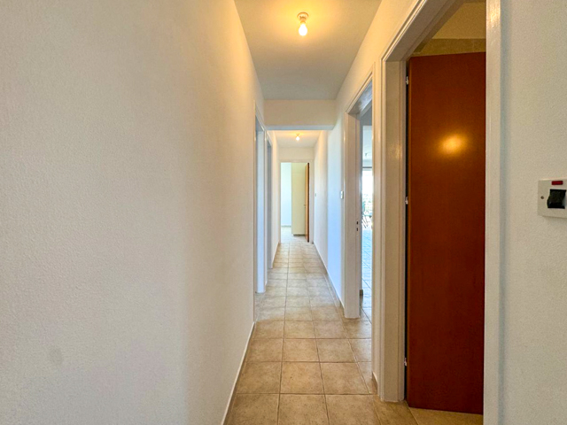 Image No.18-4 Bed Apartment for sale