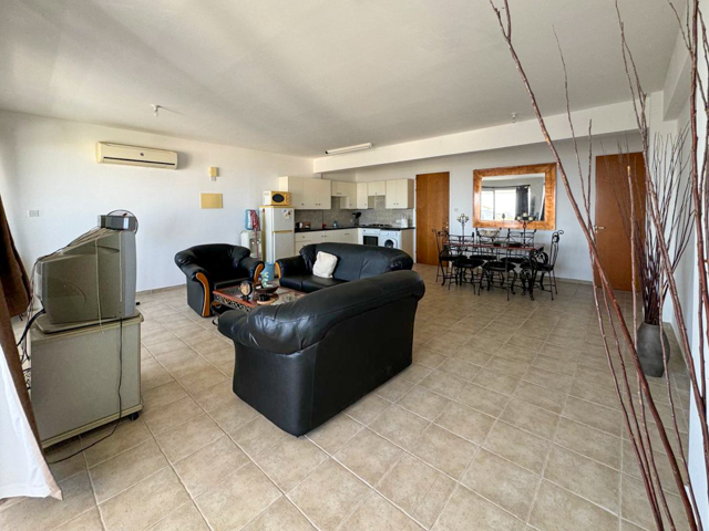 Image No.3-4 Bed Apartment for sale