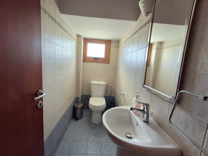 Image No.16-Villa de 5 chambres à vendre à Larnaca