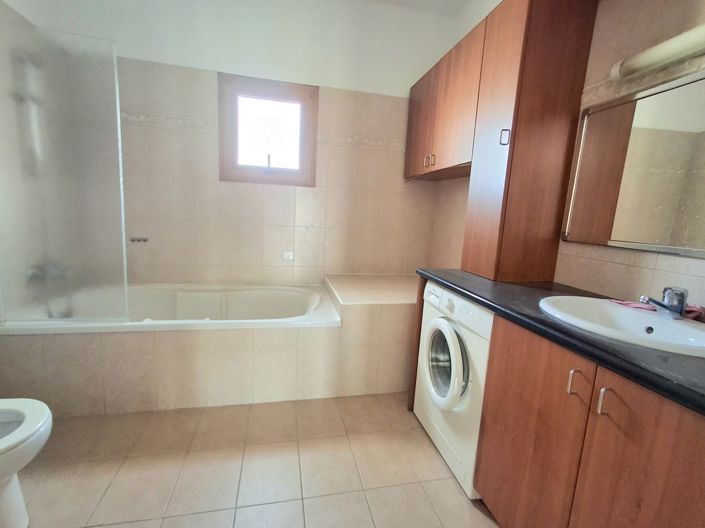 Image No.27-Villa de 5 chambres à vendre à Larnaca