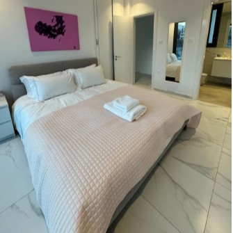 Image No.14-3 Bed Villa for sale