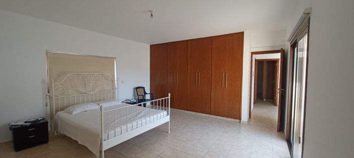 Image No.21-Villa de 4 chambres à vendre à Larnaca