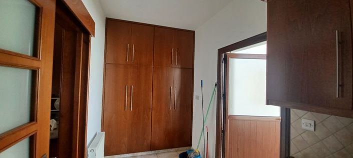 Image No.32-Villa de 4 chambres à vendre à Larnaca