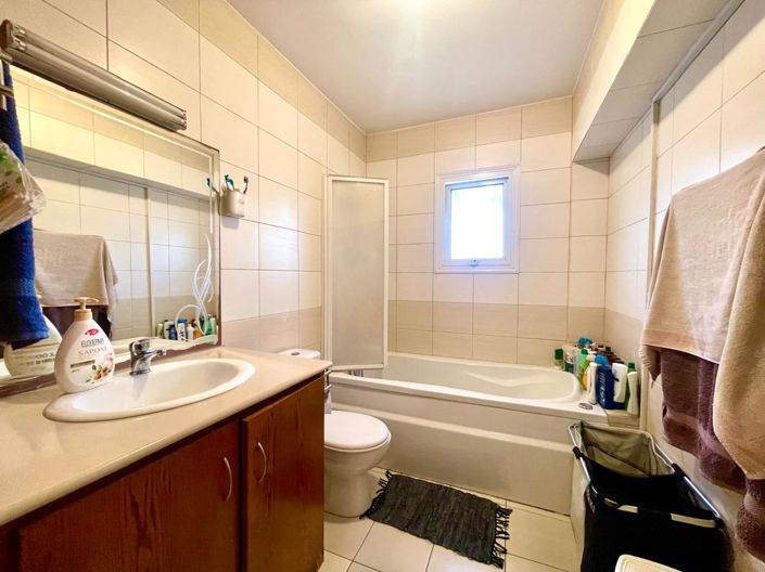 Image No.11-3 Bed Apartment for sale