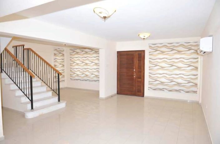 Image No.15-Villa de 4 chambres à vendre à Larnaca