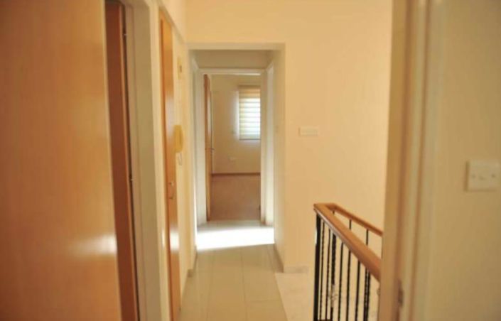 Image No.7-Villa de 4 chambres à vendre à Larnaca