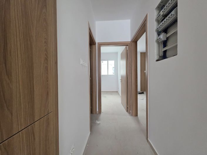 Image No.9-2 Bed Apartment for sale