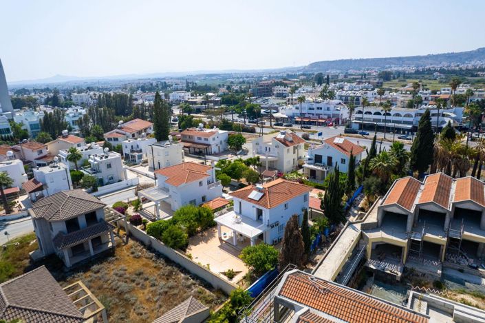 Image No.6-3 Bed Villa for sale