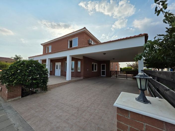 Image No.41-Villa de 4 chambres à vendre à Larnaca