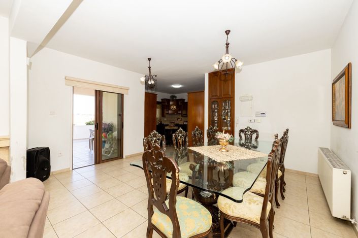 Image No.17-Villa de 4 chambres à vendre à Larnaca