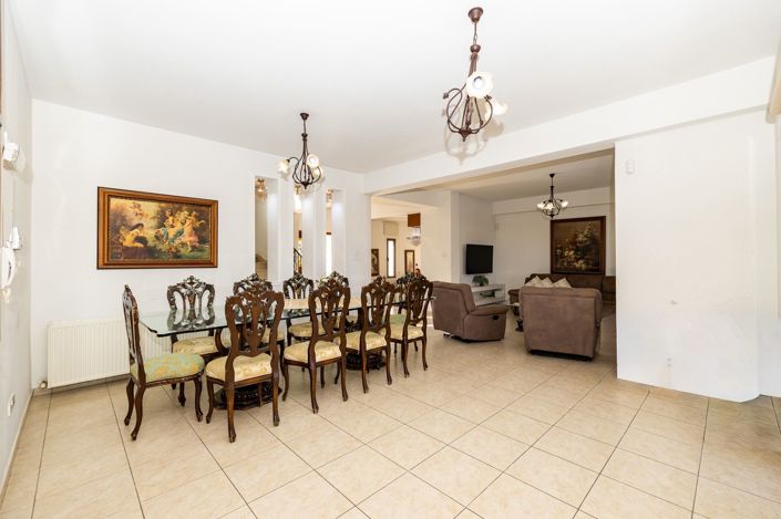 Image No.22-Villa de 4 chambres à vendre à Larnaca