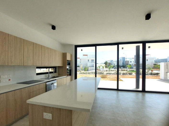 Image No.11-3 Bed Villa for sale