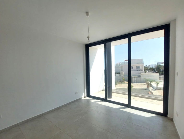 Image No.31-3 Bed Villa for sale