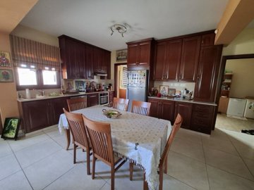 1-villa-ayia-thekla-10250-5