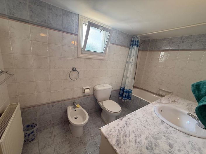 Image No.23-3 Bed Villa for sale