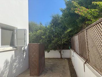 1-villa-in-pernera-10261-5