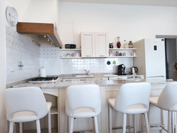 Image No.10-2 Bed Villa for sale