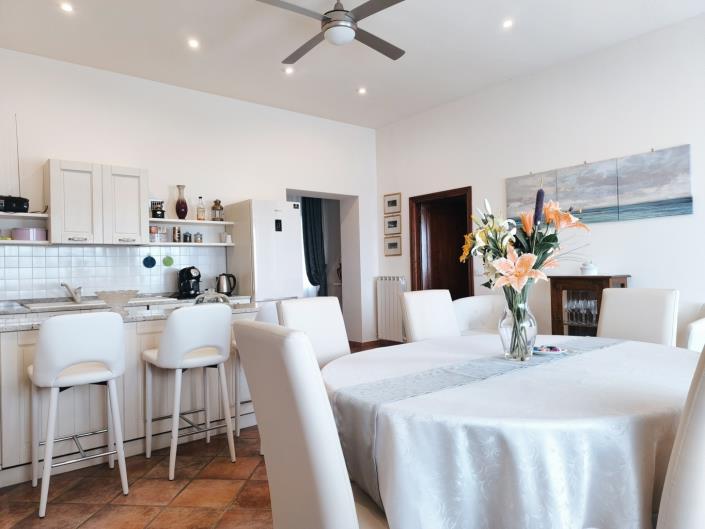 Image No.18-2 Bed Villa for sale