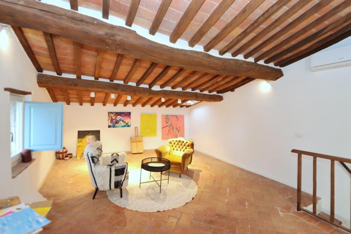 Image No.11-1 Bed Townhouse for sale