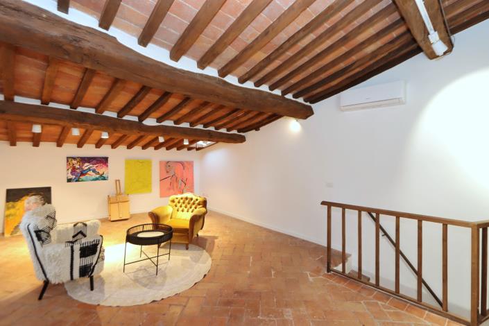 Image No.12-1 Bed Townhouse for sale