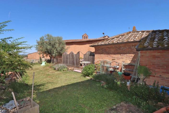 Image No.3-Maison de 7 chambres à vendre à Torrita di Siena