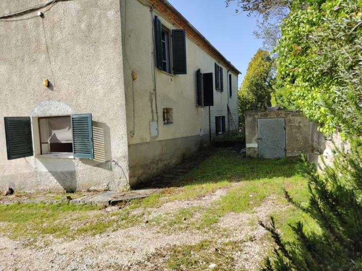 Image No.16-3 Bed Farmhouse for sale