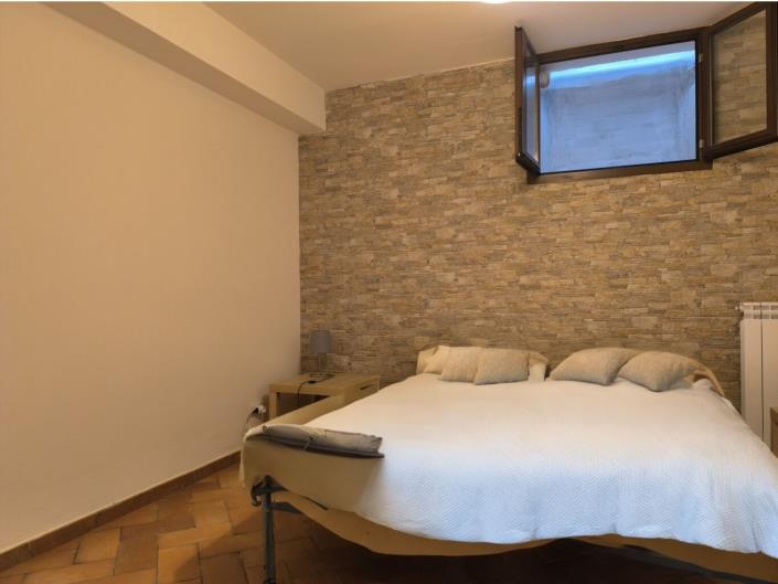 Image No.18-2 Bed Apartment for sale