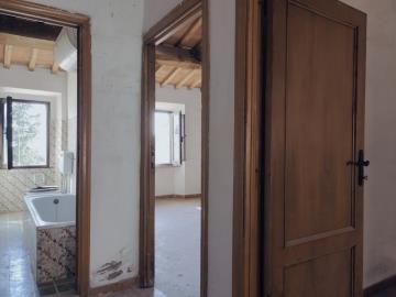 Montefollonico_townhouse_for_sale--23-