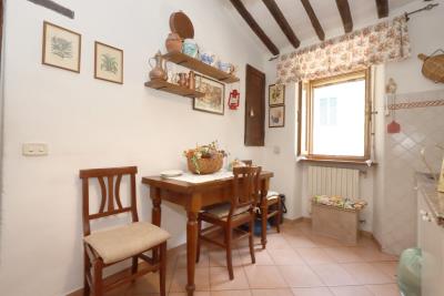 Appartament_In_Historic_Center_For_Sale--14-