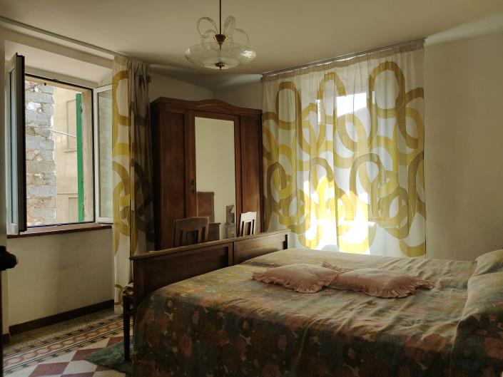 Image No.17-3 Bed Townhouse for sale