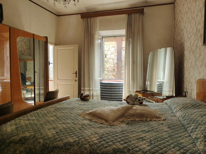 Image No.26-3 Bed Townhouse for sale