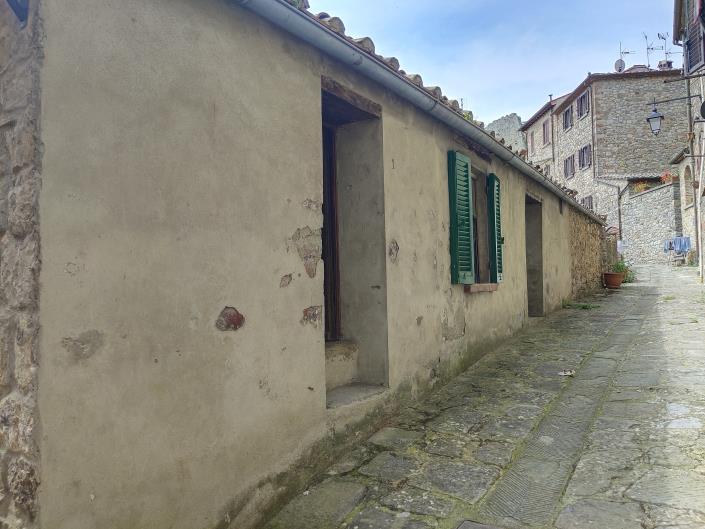 Image No.35-3 Bed Townhouse for sale