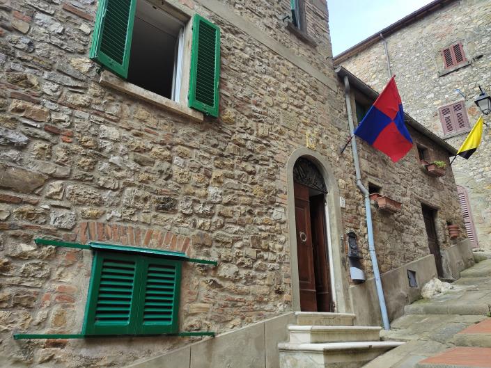 Image No.41-3 Bed Townhouse for sale